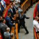 Beberapa Menit setelah Dilantik, Presiden Baru Ukraina Bubarkan Parlemen