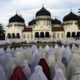 Survei: Sejumlah Besar Orang Indonesia Dukung Penerapan Hukum Syariah Islam