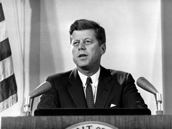 Trump Segera Rilis Dokumen Rahasia Pembunuhan John F Kennedy