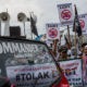Aktivis anti-LGBT melakukan demonstrasi pada 23 Februari 2016 di Yogyakarta, Indonesia.