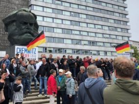 demonstrasi anti-imigran