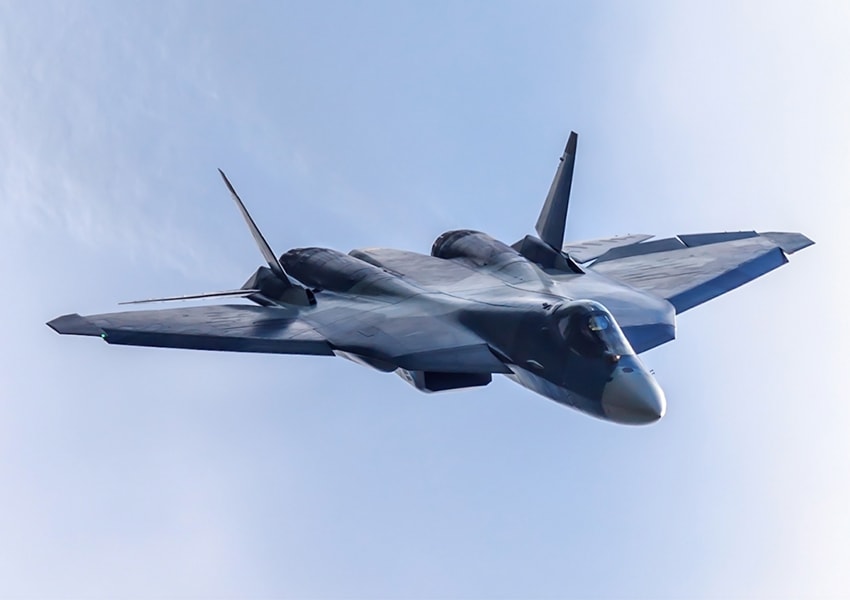 Jet tempur siluman Sukhoi Su-57 Rusia terbang di udara. (Foto: United Aircraft Corporation)
