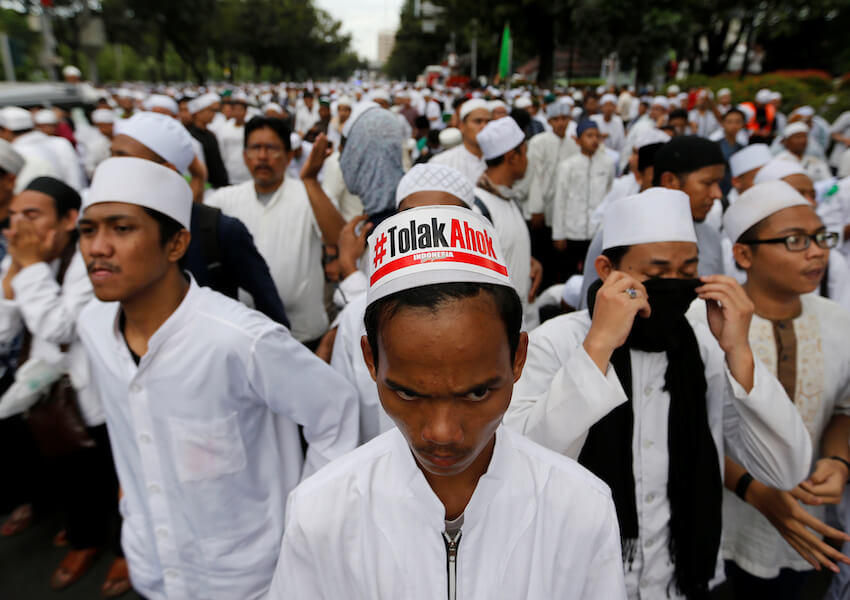 Islamisasi Kebijakan Luar Negeri Indonesia
