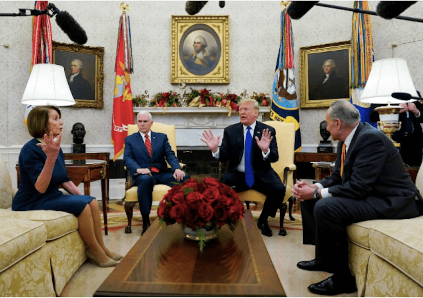 Di Depan Kamera, Donald Trump dan Perwakilan Demokrat Perang Mulut