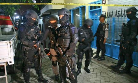 Menolak Menyerah, Istri Teroris Sibolga Ledakkan Diri dan Anak