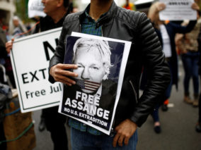 Swedia Buka Kembali Kasus Pemerkosaan Assange, Siapkan Ekstradisi