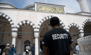 Di Bulan Ramadan, Keamanan Masjid-Masjid di AS Diperketat