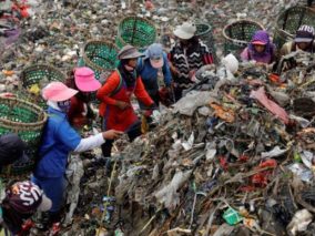 Impor Limbah Plastik