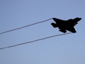 F-35 Berkeliaran di Irak