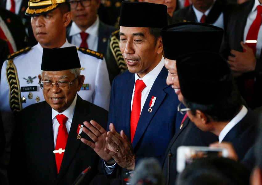 Pelantikan Jokowi: Keamanan Ketat, Larangan Demo, Turunnya Popularitas