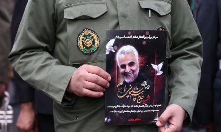 [Berita Foto] Duka dan Serapah di Prosesi Pemakaman Jenderal Soleimani