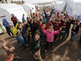 [Berita Foto] Anak-Anak Aleppo, Separuh Pengungsi Kota Suriah yang Kembali Diserang