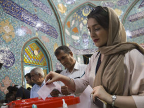 Pemilu Iran: Reformis Putus Asa, Garis Keras Kembali Bangkit