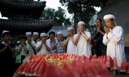 Muslim Tionghoa Indonesia: Sengketa Keluarga hingga Ditolak Komunitas