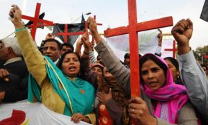 Imran Khan dan Kekerasan Minoritas Agama di Naya Pakistan