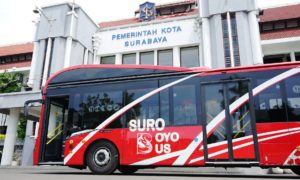 Problematika Bus Suroboyo: Sampah Menumpuk hingga Calo Tiket