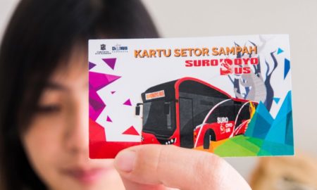 Deretan Manfaat Bus Suroboyo yang Dibayar dengan Sampah Plastik