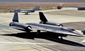 SR-71: Pesawat Tercepat yang Punya Kekurangan Fatal