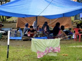 Dingin dan Lapar, Nasib Korban Gempa Sulawesi