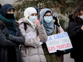 Kontroversi Larangan Hijab Prancis